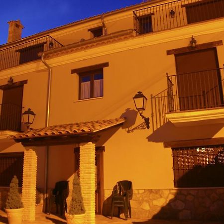 Alojamientos Rurales La Fuente Вильяльба-де-ла-Сьерра Экстерьер фото